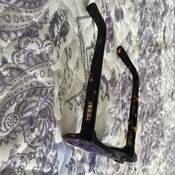 DIFF sunglasses - Picture 3 of 7